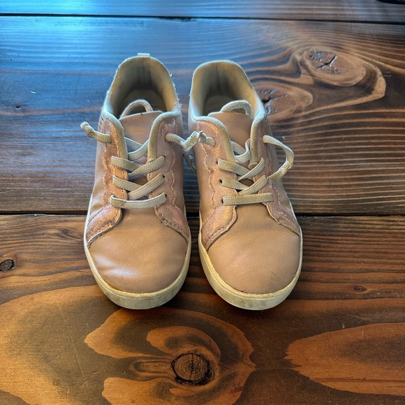 OshKosh,  pink, no tie, 12T shoes. Okay condition. - Picture 1 of 4